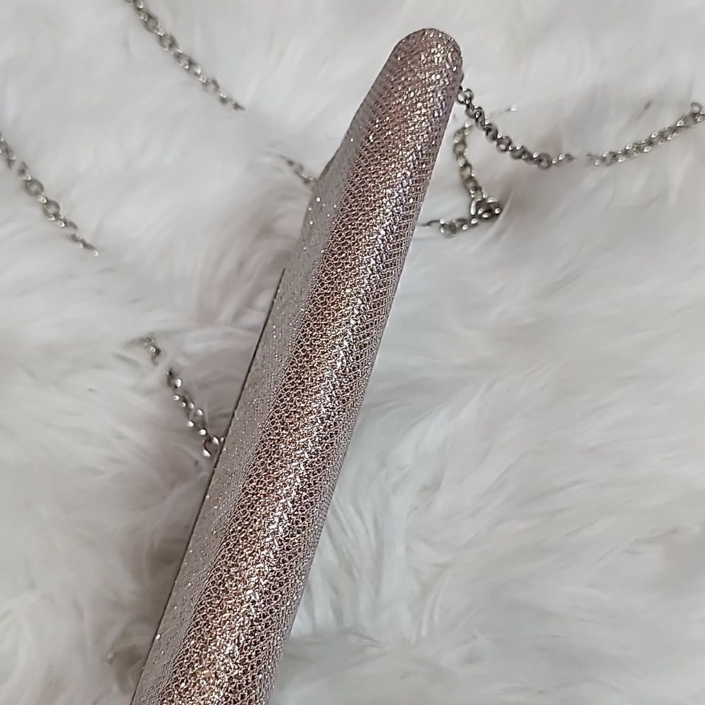 GLINT Clutch with Chain - Picture 6 of 10